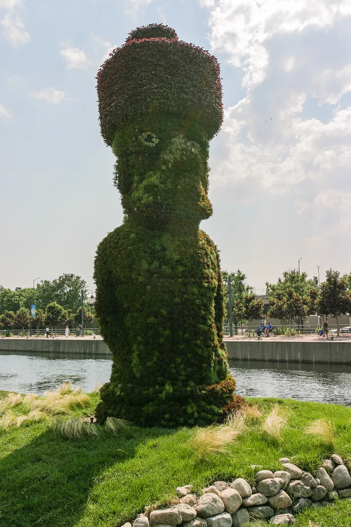 030628_155742_mosaicultures
