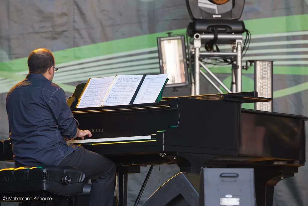 JULIA CLEVELAND QUINTET